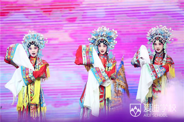 北京愛迪學校與太陽同行音樂會在北京保利劇院隆重舉行