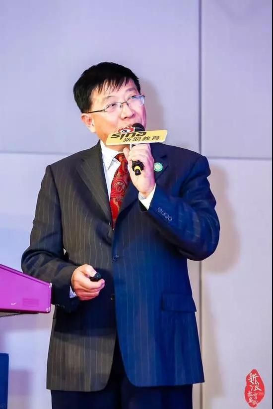 包玉剛吳子健：國際學校的出路是發掘學生個性