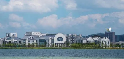 2023年UWC常熟世界聯合學院學費標準