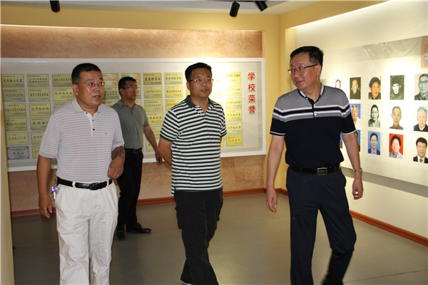 我校邀請專家學者座談，為學校發展把脈