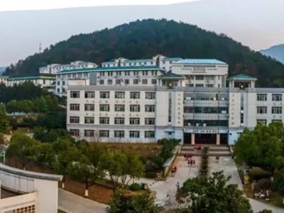 杭州民辦東方中學(xué)國(guó)際部怎么樣？