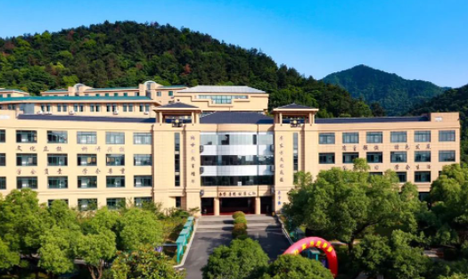 2023年杭州東方中學(xué)國(guó)際部秋招入學(xué)要求出爐