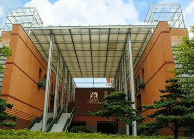 上海民辦包玉剛實驗學校