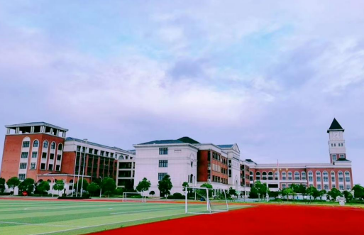 上海金山區楓葉學校