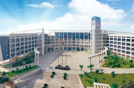 深圳市耀華實驗學校國際部招生要求及學費和住宿費
